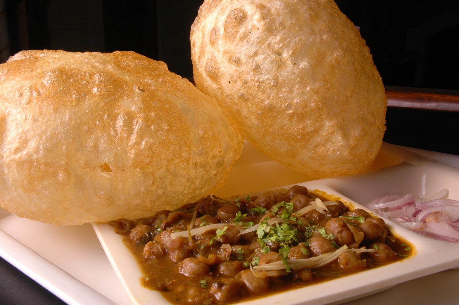 Choley Bhatura